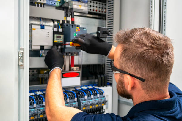 Best Commercial Electrician Services  in Halsey, OR